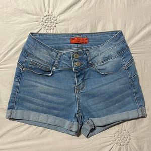 Junior/Women’s Shorts